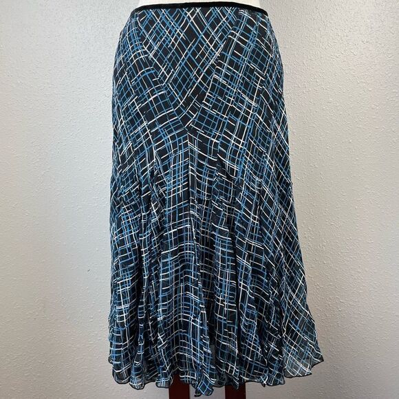 Jones New York Signature Silk Skirt Size S EUC - Picture 1 of 5